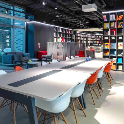 The Lounge (3/F)